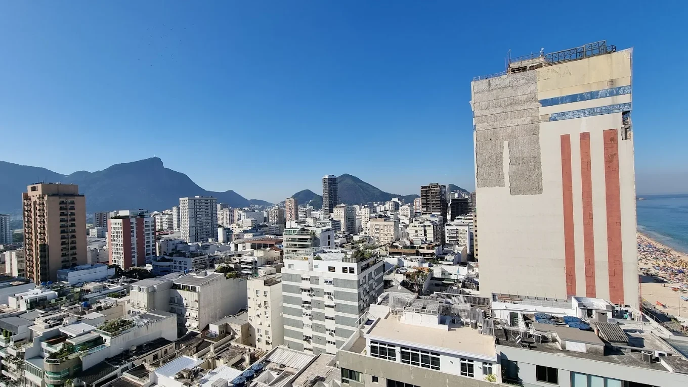 Carioca Bossa in Leblon - Pool & Cagarras View at Janeiro Hotel - Rooftop